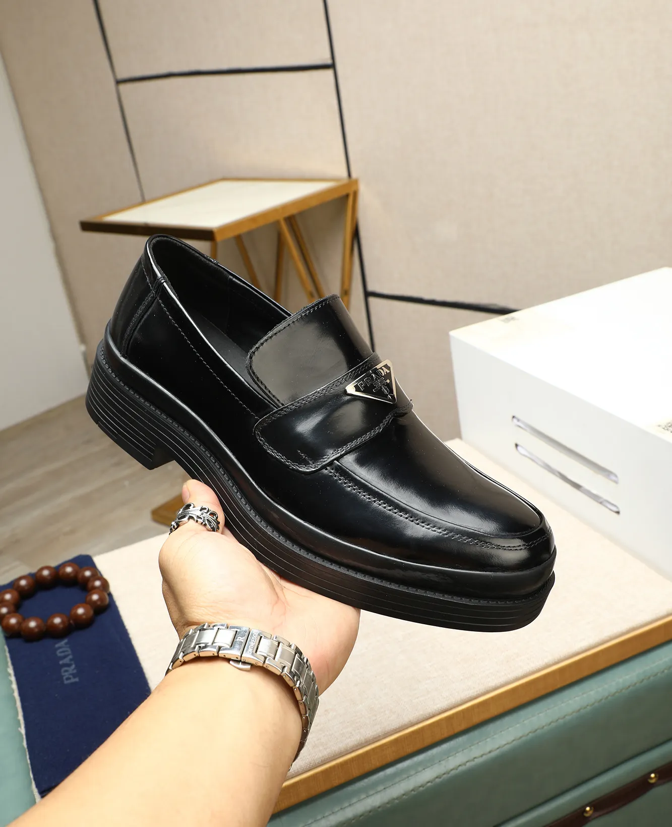 Men's men's shoes 💰540 (water-dyed cow leather) 📛📛PRADA high-end counter's latest formal business leather shoes 👔original and highest quality! Imported from Italy 🇮🇹 first-layer calfskin fabric ➕ cowhide lining Original outsole Formal size: 38➖44 (45 customized)